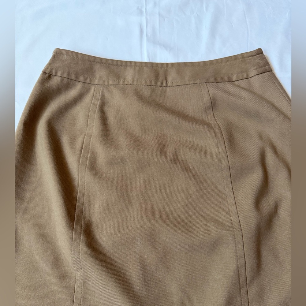 The Limited Skirt Size 2 Tan - Picture 13 of 15